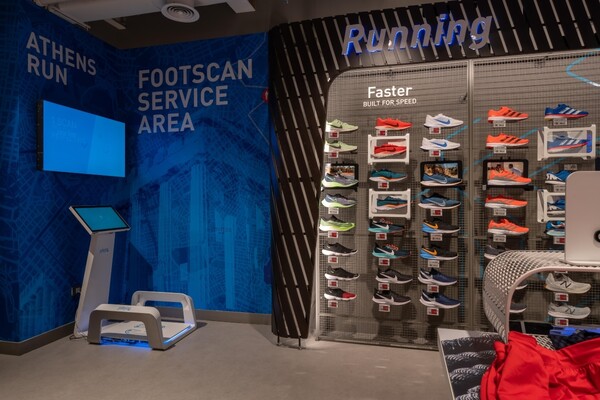 Στο νέο flagship κατάστημα INTERSPORT τα σπορ συναντούν την τεχνολογία