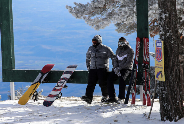 Ελατοχώρι Πιερίας: Σκι και snowboard στο χιονοδρομικό κέντρο