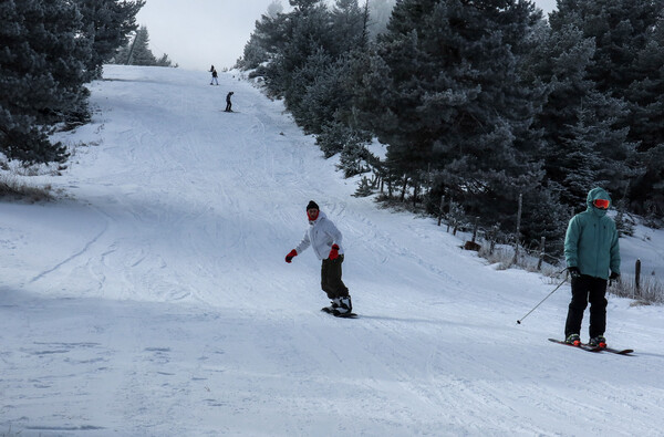 Ελατοχώρι Πιερίας: Σκι και snowboard στο χιονοδρομικό κέντρο