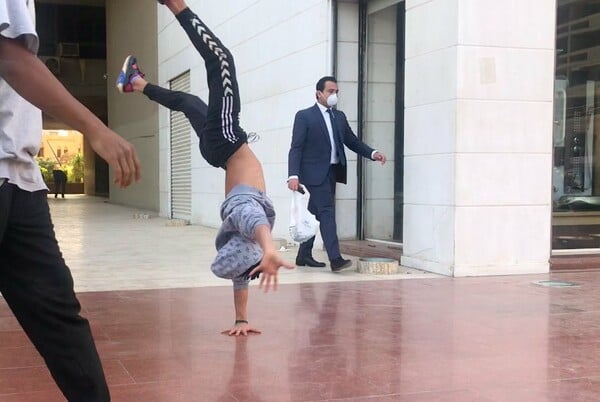 Ένας Έλληνας στο Κάιρο της πανδημίας. Μια selfie από τον Χρίστο Γ. Παπαδόπουλο.