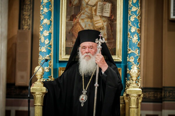 Αρχιεπίσκοπος Ιερώνυμος: «Ναι» στις μάσκες σε εκκλησίες, αν το πουν οι ειδικοί