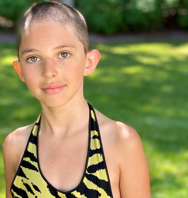 Η 9χρονη κόρη του David Schwimmer ξύρισε το κεφάλι της - Το ζήτησε από την μητέρα της