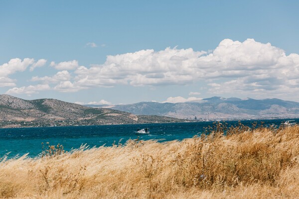 Στο σπίτι του Άγγελου Σικελιανού στη Σαλαμίνα