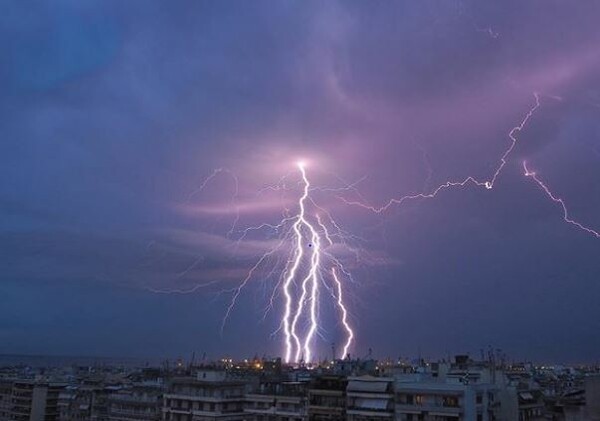 Έκτακτο δελτίο για κακοκαιρία - Προειδοποιούν ΕΜΥ και μετεωρολόγοι για ισχυρά φαινόμενα