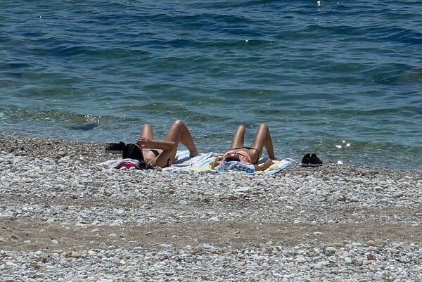 Καιρός: Νέο κύμα καύσωνα από σήμερα