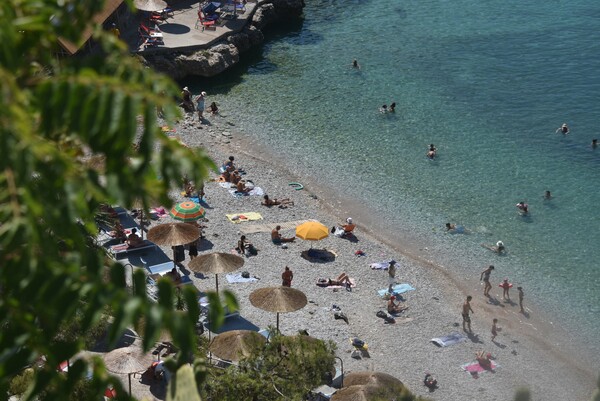 Καιρός: Έρχεται «μίνι καύσωνας» - Πού θα φθάσει τους 39 βαθμούς η θερμοκρασία