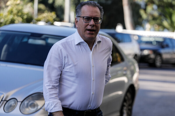 Επίθεση Κουμουτσάκου σε Σημίτη: Φωνή διχαστικής μικροψυχίας