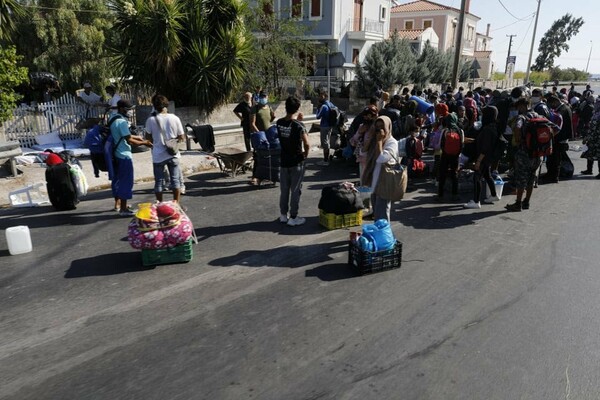 Γιατροί του Κόσμου: Επείγουσα έκκληση για βοήθεια στους χιλιάδες άστεγους της Μόριας