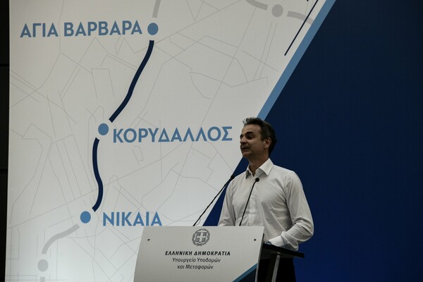 Εγκαίνια στους νέους σταθμούς του μετρό - Παρών ο Μητσοτάκης (Φωτογραφίες)