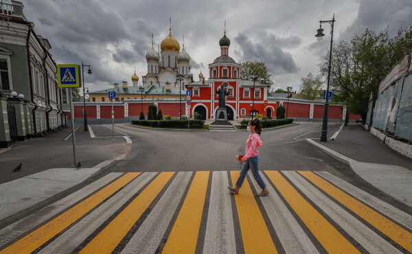 Μόσχα: 300.000 τα πραγματικά κρούσματα κορωνοϊού, λέει ο δήμαρχος- Παράταση στην καραντίνα
