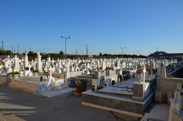 Χαρδαλιάς: Κλειστά τα νεκροταφεία σε όλη τη χώρα τη Μ. Παρασκευή