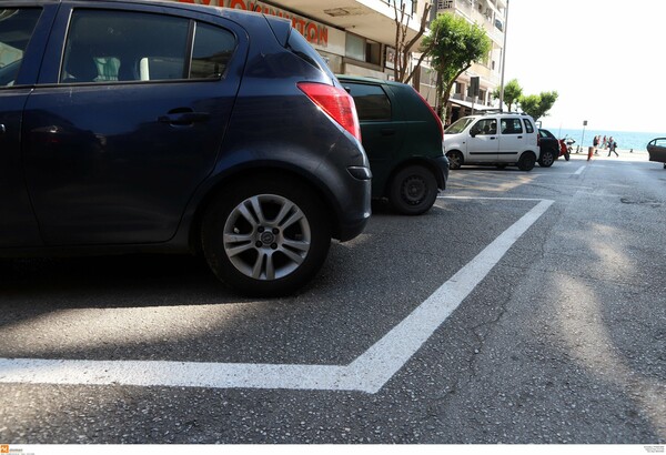 Θεσσαλονίκη: Για μια θέση πάρκινγκ κατέληξαν στο νοσοκομείο και από εκεί στην εισαγγελέα