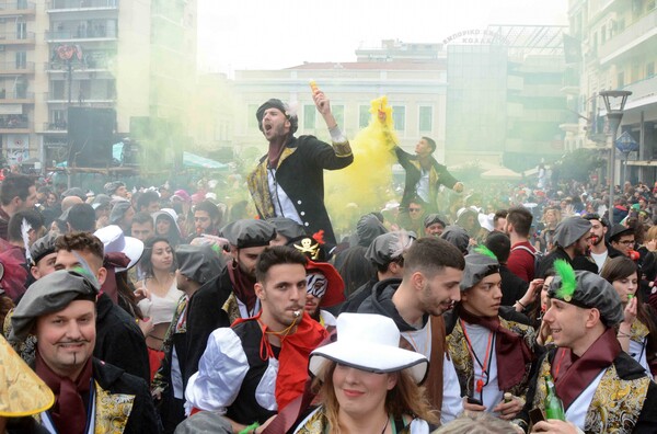 Στην Πάτρα το Καρναβάλι ξεκινά - Όλα έτοιμα για το πάρτι με τελετή έναρξης το Σάββατο