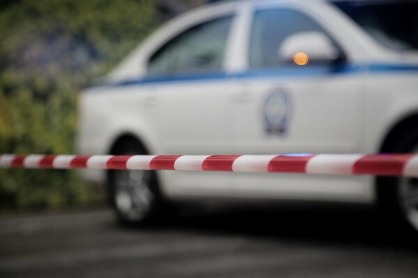Υπηρεσιακό βανάκι της Ασφάλειας Σερρών συγκρούστηκε με μηχανή - Ένας νεκρός, δύο τραυματίες