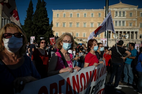 Βουλή: Κατατέθηκε το νομοσχέδιο για τις διαδηλώσεις - Τι αλλαγές προβλέπει