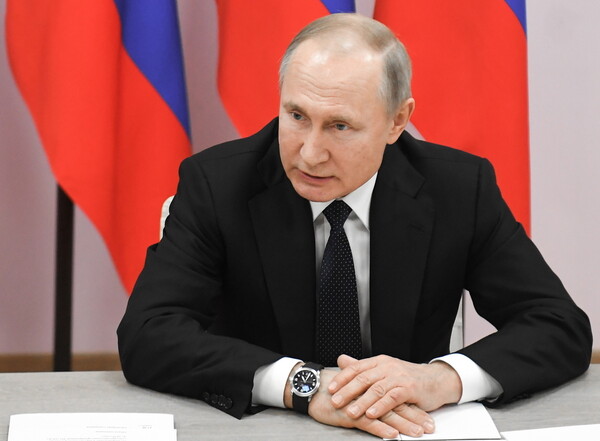 Κορωνοϊός: Ο Πούτιν περνάει μέσα από ειδικό τούνελ απολύμανσης για να πάει στο Κρεμλίνο και στην κατοικία του