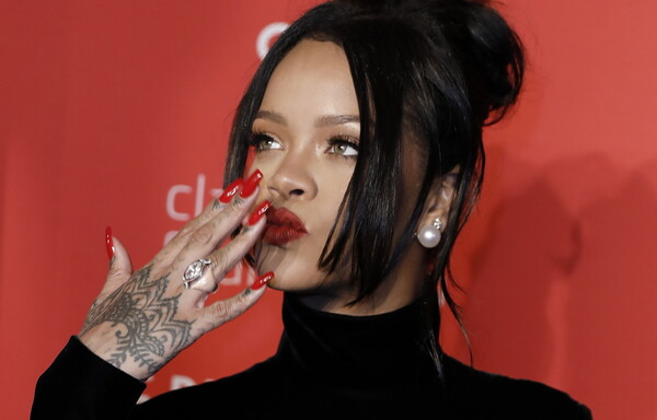 Επίθεση της Rihanna στον Τραμπ: Ο πλέον ψυχικά ασθενής άνθρωπος στις ΗΠΑ