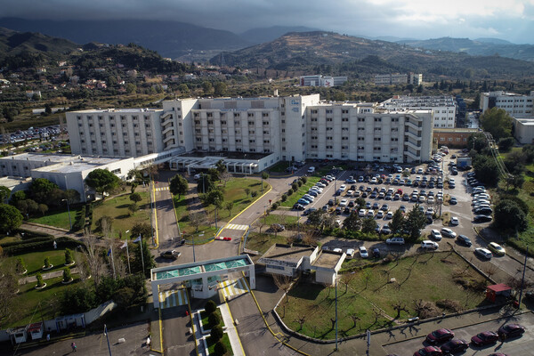 Πεθαίνοντας το 2019 μέσα σε ένα ασθενοφόρο