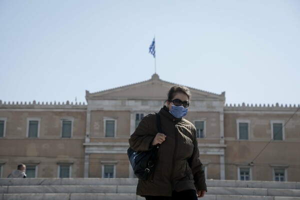 Κορωνοϊός - Συγκρατημένη αισιοδοξία Σύψα: «Οδεύουμε προς λήξη α΄ημιχρόνου, συνεχίζουμε με καλή άμυνα