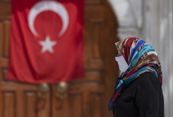 Τουρκία: Από σήμερα τετραήμερη καραντίνα σε 15 επαρχίες