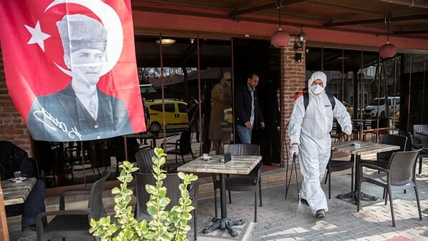 Τουρκία: 277 οι νεκροί του κορωνοϊού - Στην Κωνσταντινούπολη το 60% των κρουσμάτων