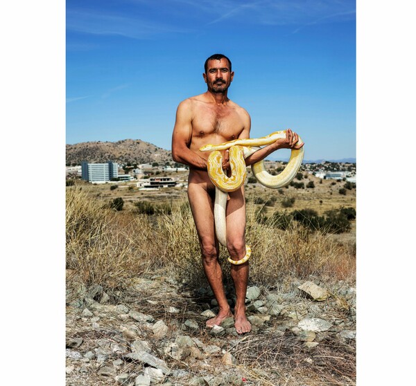 Σεξ, άγιοι και φίδια: ο φωτογράφος Pieter Hugo στο Μεξικό