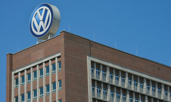 H VW απορρίπτει την Τουρκία: Δεν θα χτίσουμε εργοστάσιο σε πεδίο μάχης
