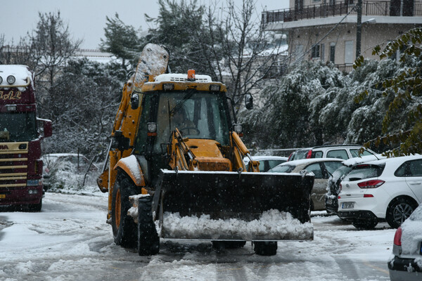 Υποχωρεί σταδιακά η «Ζηνοβία» - Που θα συνεχιστούν οι ισχυρές βροχές και το κρύο