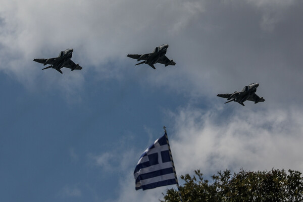 1821-2021: Η μεγάλη στρατιωτική παρέλαση στο Σύνταγμα για την 25η Μαρτίου