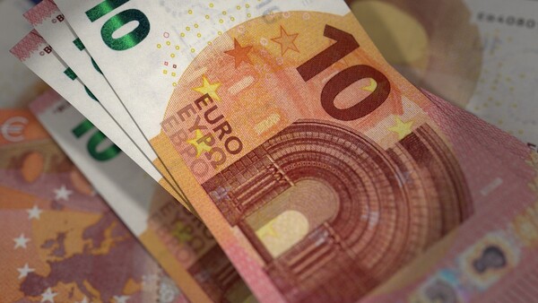 Η ΑΑΔΕ διέγραψε οφειλές έως 10 ευρώ για 118.906 φορολογούμενους