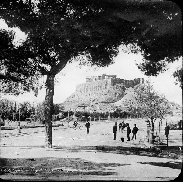 Φωτογραφίες της Αθήνας των δύο περασμένων αιώνων από τον αρχαιολόγο Paul Perdrizet