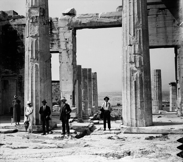 Φωτογραφίες της Αθήνας των δύο περασμένων αιώνων από τον αρχαιολόγο Paul Perdrizet