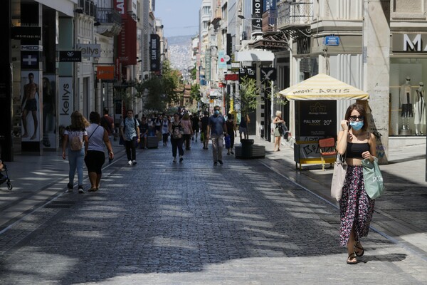 Σταϊκούρας: Η ελληνική οικονομία αντέχει δεύτερο lockdown -Στα 37,7 δισ. τα ταμειακά διαθέσιμα