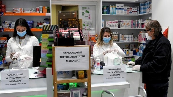 Κορωνοϊός: Αλλάζει από σήμερα το ωράριο λειτουργίας των φαρμακείων στην Θεσσαλονίκη