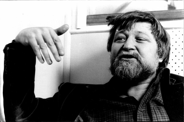 Ron Cobb: Ποιος ήταν ο κομίστας της αμφισβήτησης και της δυστοπικής επιστημονικής φαντασίας