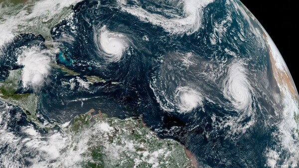 Πέντε κυκλώνες ταυτόχρονα στον Ατλαντικό Ωκεανό - Είναι η δεύτερη φορά στην ιστορία