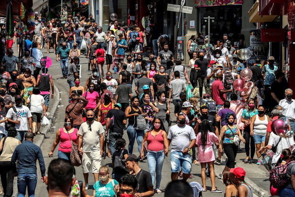 Κορωνοϊός: «Καμπανάκι» από ΠΟΥ για την έξαρση σε Βραζιλία και Μεξικό