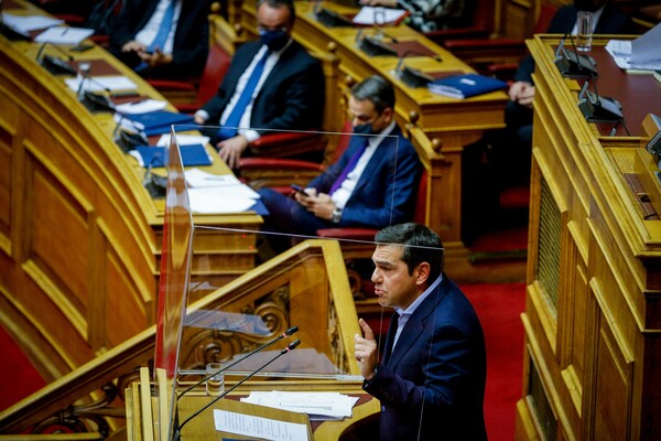 Τσίπρας: Η αποτυχία του Μητσοτάκη μετατρέπεται σε τραγωδία για χιλιάδες ανθρώπους