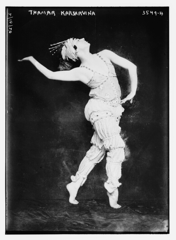 Η «απόλυτη μπαλαρίνα» Ταμάρα Καρσάβινα και το πολύτιμο πορτραίτο της που απέκτησε η Βασιλική Ακαδημία Χορού
