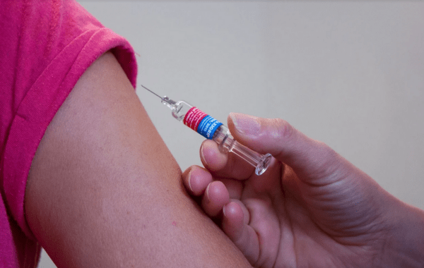 Ανησυχητικό εμβολιαστικό κενό στα εμβόλια ρουτίνας παιδιών και εφήβων, λόγω covid-19