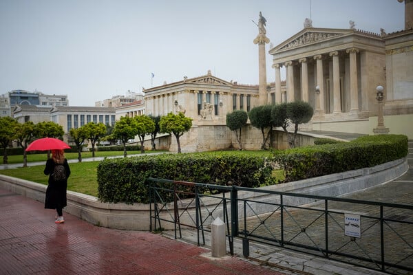 Καιρός: Βροχές και καταιγίδες σήμερα- Πού θα είναι ισχυρά τα φαινόμενα