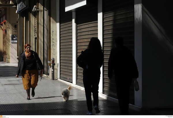 Λιανεμπόριο: Κλειστά καταστήματα σε Θεσσαλονίκη, Αχαΐα, Κοζάνη - Ανακοινώσεις για νέα μέτρα στήριξης