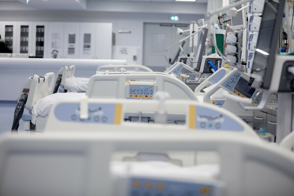 Κορωνοϊός: Τι δείχνει η «ακτινογραφία» εισαγωγών στα νοσοκομεία - Η ανησυχητική αύξηση