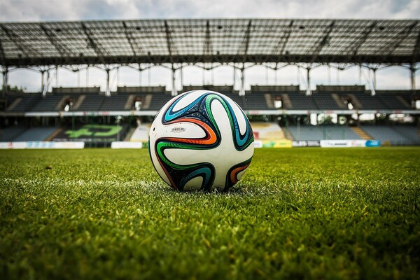 Ποδόσφαιρο: Έρχεται το «αυτοματοποιημένο» οφσάιντ