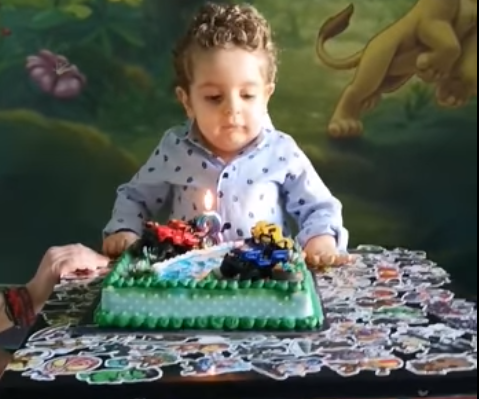 Γενέθλια για τον Παναγιώτη Ραφαήλ - Ο μικρός ήρωας έγινε 3 ετών