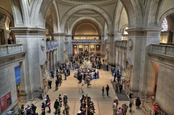 Το Μητροπολιτικό Μουσείο Τέχνης της Νέας Υόρκης γιορτάζει τα 151 χρόνια από την ίδρυσή του - Μια συναρπαστική ιστορία