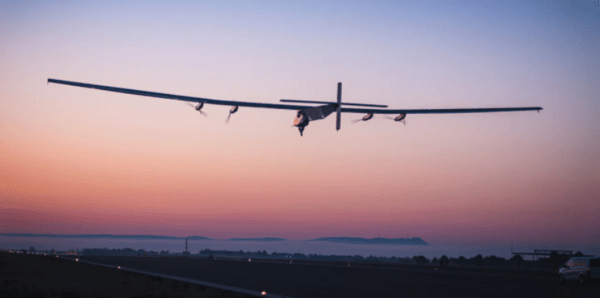 Ηλιακό αυτόνομο αεροσκάφος πραγματοποίησε πρωτοποριακή πτήση 