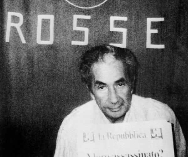 Μακρόν: «Ναι» στη σύλληψη δέκα πρώην μελών των Ερυθρών Ταξιαρχιών - Έπειτα από αίτημα της Ιταλίας