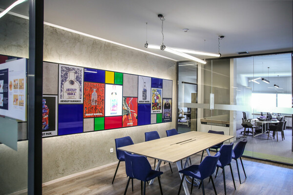 Créateurs de Convivialité: Οι DiP Architects μάς ξεναγούν στα νέα γραφεία της Pernod Ricard Hellas