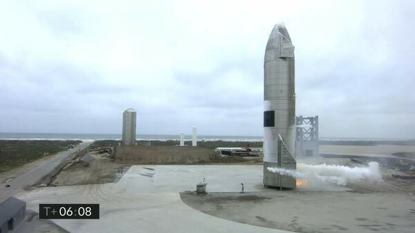 Το Starship της SpaceX προσεδαφίστηκε επιτυχώς - Μετά από δοκιμαστική πτήση